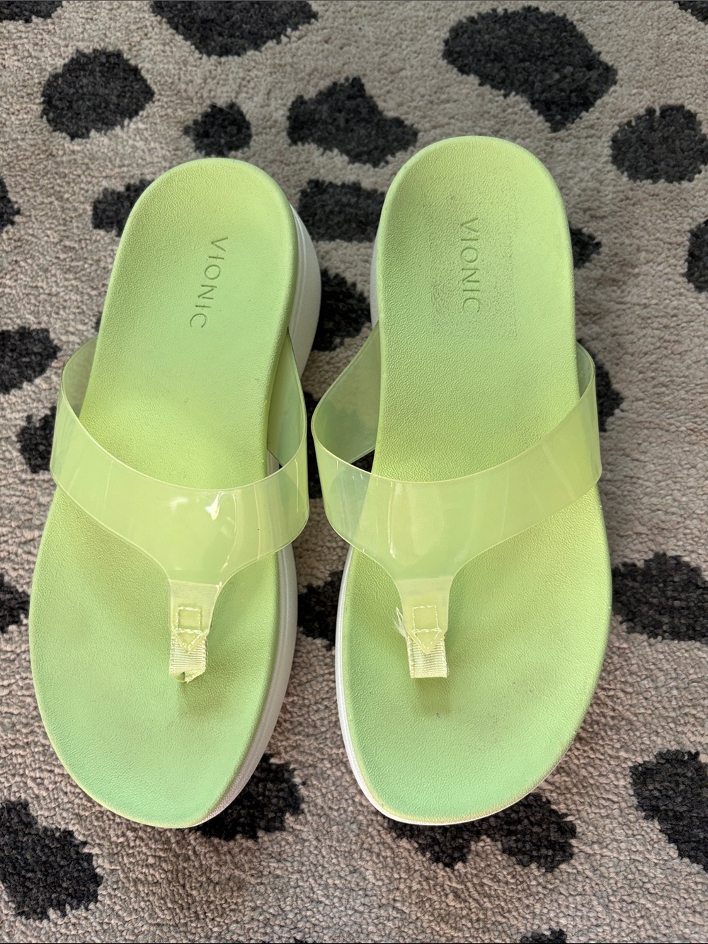 Vionic Lime Green Jelly Platform Thong Sandals